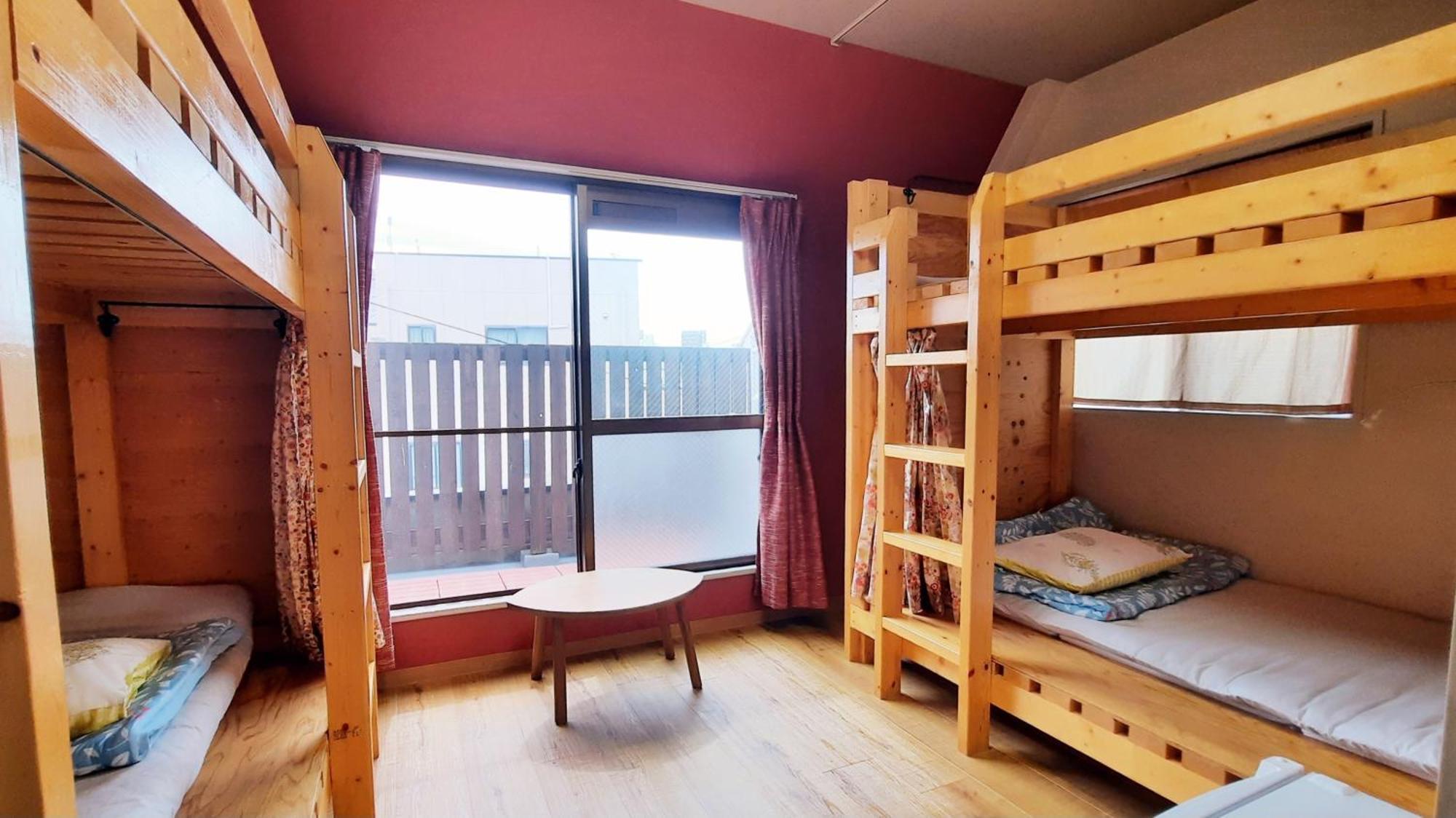 Guesthouse Yours Osaka Eksteriør billede